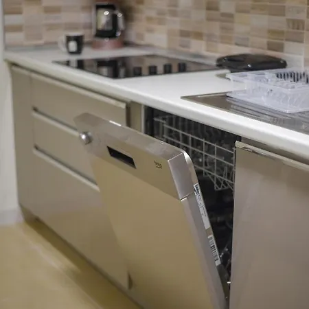 Sky Deluxe Fitness &