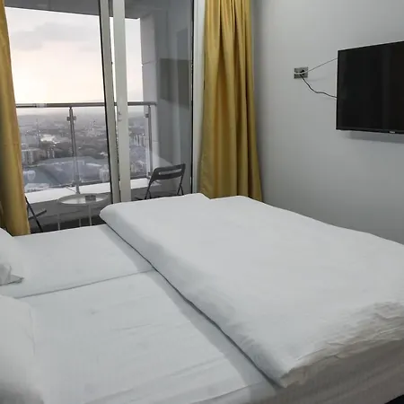 Sky Deluxe *