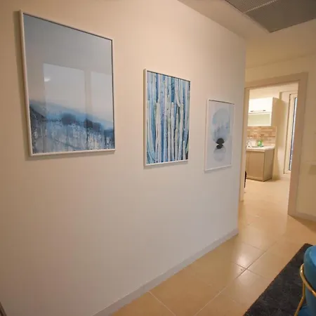 Sky Deluxe Fitness &