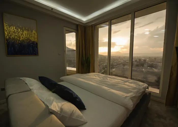 Sky Deluxe Fitness & Apartment