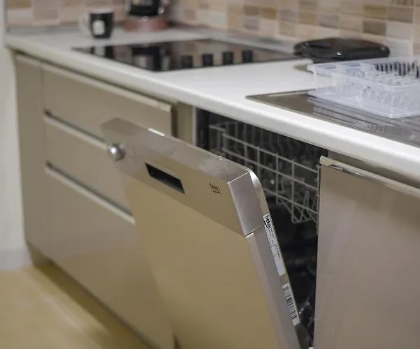 Sky Deluxe Fitness &