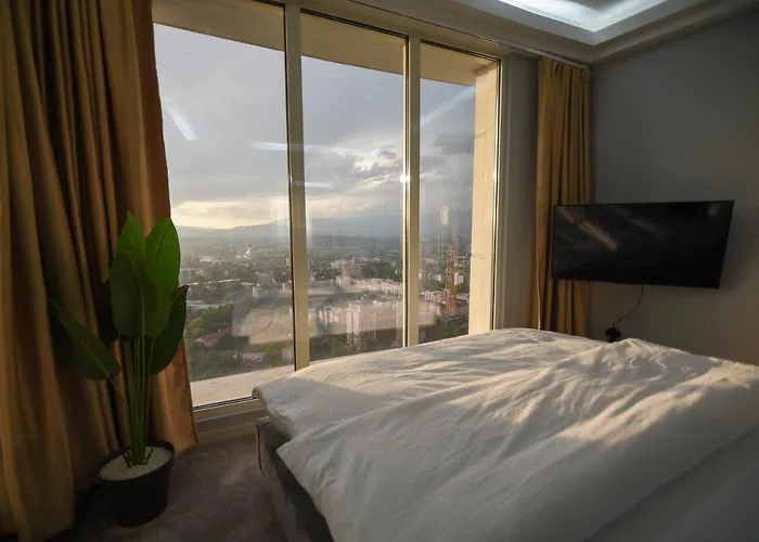 Апартаменты Sky Deluxe Fitness & *