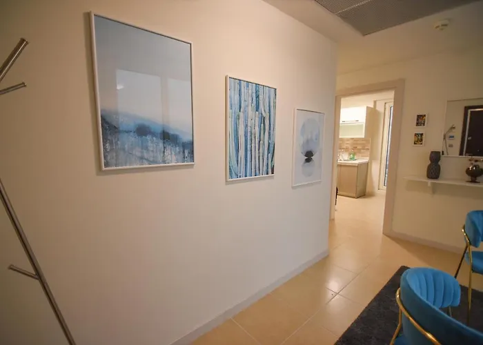 Sky Deluxe Fitness &